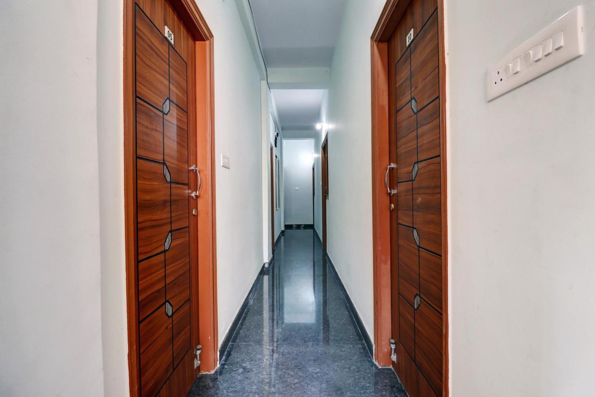 Super Hotel O Pm Hotels 班加罗尔 外观 照片